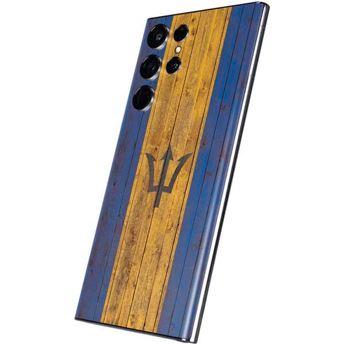 Barbados Flag Dark Wood Galaxy S22 Ultra Skin